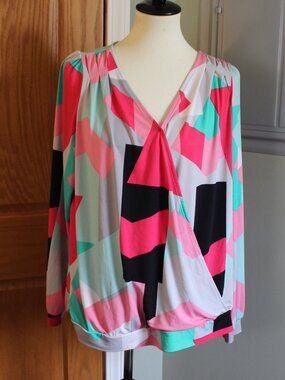 Worthington Woman Geometric Pattern Blouse - Size 1X